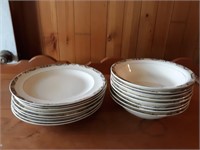 Vintage dinnerware 8 plates 8 bowls