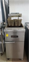 Patriot Gas Floor Model Double Fryer
