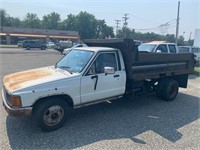 1987 Toyota Dump Truck