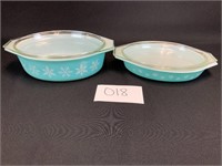 Pyrex Snowflakes Casserole Dish sets with lids