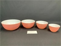 Pyrex Pink Nesting Bowl Set