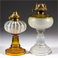 ASSORTED BLOWN GLASS KEROSENE STAND LAMPS, LOT OF