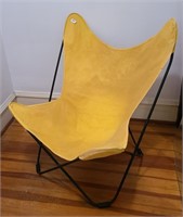 Mid-Century Butterfly Knoll Hardoy Iron  Chair