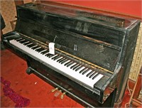 Sojin Spinet Piano w/ Bench