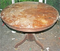 Round Oak Extension Table