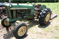 John Deeere 1010 WFE Gas Tractor w/ Ford