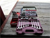 Incomplete Sets of Tools (4)