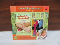 Friendship Bracelet Book & Kit