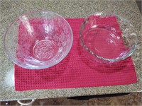2 Large Glass Serving Bowls