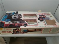LIONEL LARGE THOMAS THE TRAIN SET IN BOX