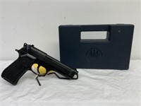Beretta 92F 9mm pistol, sn BER026998Z, 4.75" barre