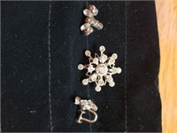 Brooch w/clip earrings