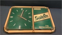 Salem wall clock has cracks and chips in it