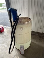 45-Gal Plastic Barrel W/ Fill-Rite Hand Pump