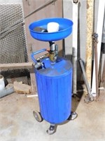 Lube/oil changing station with 10 gallon tank