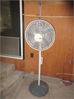 Holmes Power 20 Floor Model Fan (5'H).