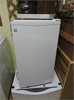 GE Bar Fridge