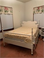 vintage bedroom suite incl. bed, vanity & chest