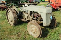 1940 Ford Ferguson 9N Tractor #9N10830