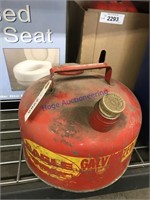 RED GALVANIZED GAS CAN, 2 GALLON SIZE