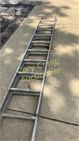 Aluminum extension ladder 20 ft
