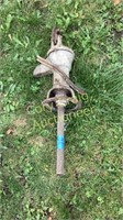 Pitcher pump with broken handle