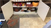 2 door cabinet and contents in cabinet does not