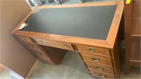 Very Nice Vintage Wood Desk 
Approx. 49in x 22in