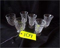 4 JUICE GLASSES & 2 GOBLETS