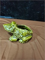 Old McCoy green frog planter