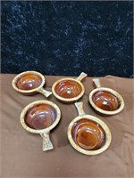 Group of 5 Hull brown drip bowls with handles