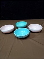 Group of 4 McCoy bowls pink & blue
