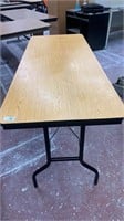 Heavy duty wooden table with foldable legs 5ft x
