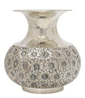 900 SILVER REPOUSSE DAISIES FLOWER VASE