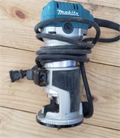 Makita router