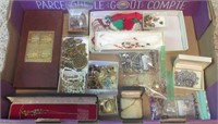 Collection of (30+) costume jewelry pieces