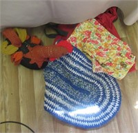 Crochet turkey doorstop, crochet rag rug,