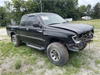1996 TOYOTA T100 WRECKED