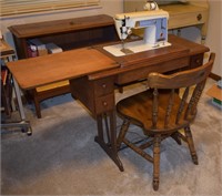 Vintage Singer Sewing Machine w/ Chair