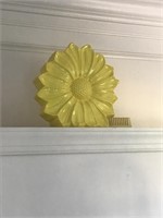 Lrg Ceramic Sunflower Decoration