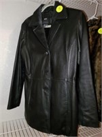 JLC NEWYORK - LEATHER LADIES JACKET - SMALL