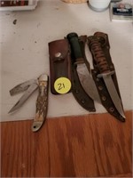 KNIVES IN SHEATHS