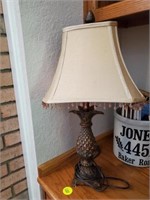 SMALL PINEAPPLE LAMP