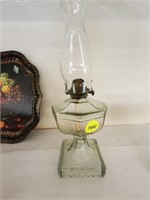 SQUARE BOTTOM CLEAR OIL LAMP