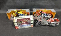 4 Motorcycle Toys