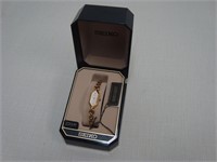 Seiko Gold-Colored Bracelet Watch - ref SZZB26