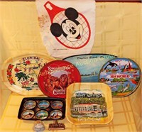 15 Vintage Souvenirs Including Disney