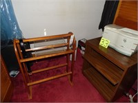 Quilt rack,  small rolling table & closet contents