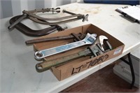 Crescent, Pipe wrenches, steel clamps