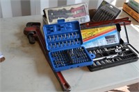 9 Pcs punch set, Ratchet set, pipe wrenches